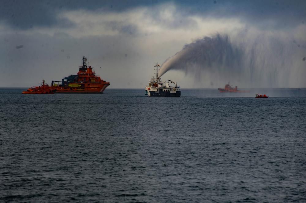 Simulacro anticontaminación en la Ría de Arousa