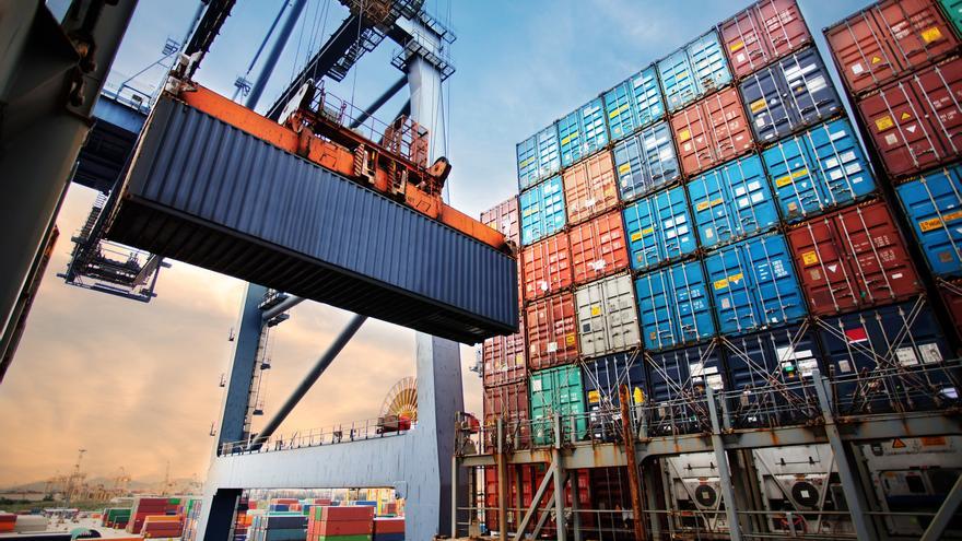 Las exportaciones andaluzas suben un 33% y marcan un récord con 6.311 millones