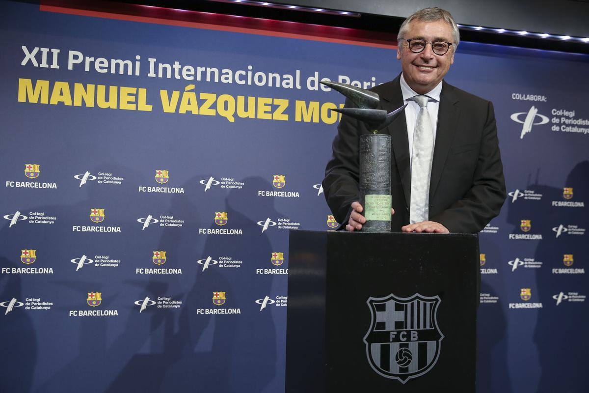 Michael Robinson recibe el Premio Internacional de Periodisme Esportiu Manuel Vázquez Montalbán 2017