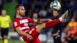 Roberto Soldado, con 34 años, está disfrutando de su segunda juventud en Granada