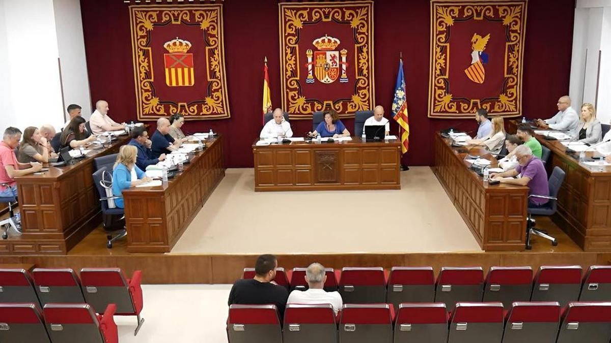 Pleno del Ayuntamiento de Almoradí
