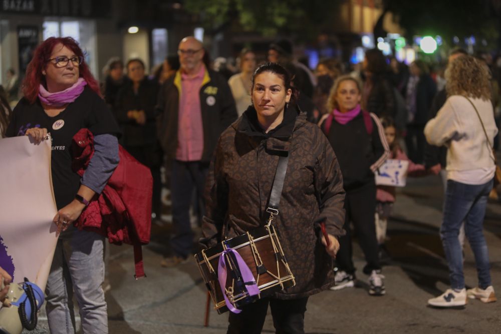 Sagunt grita contra la violencia machista el 25N