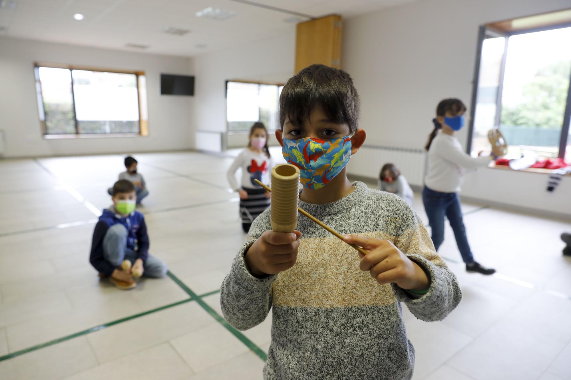 Talleres musicales para niños en Jove