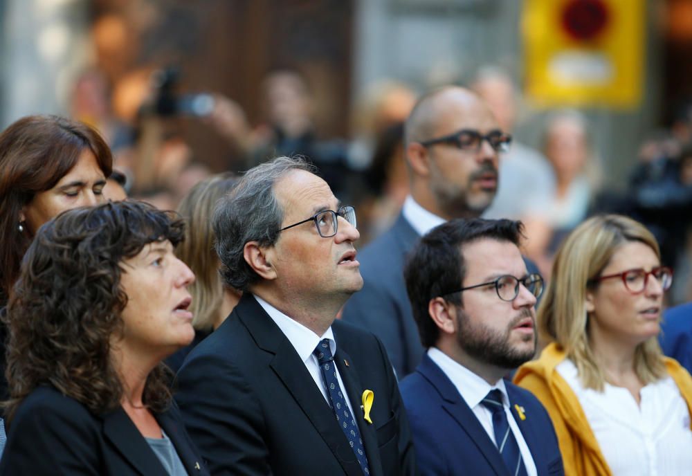 El presidente Torra asiste a la ofrenda foral a la estatua de Rafael Casanova, en los actos de la Diada.