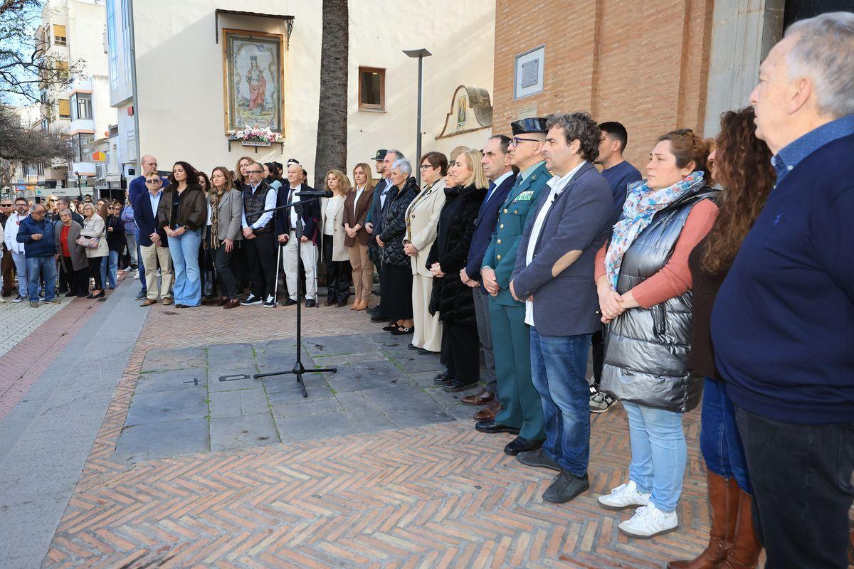 El minuto de silencio en Benicàssim en homenaje a Ana Sorribas.