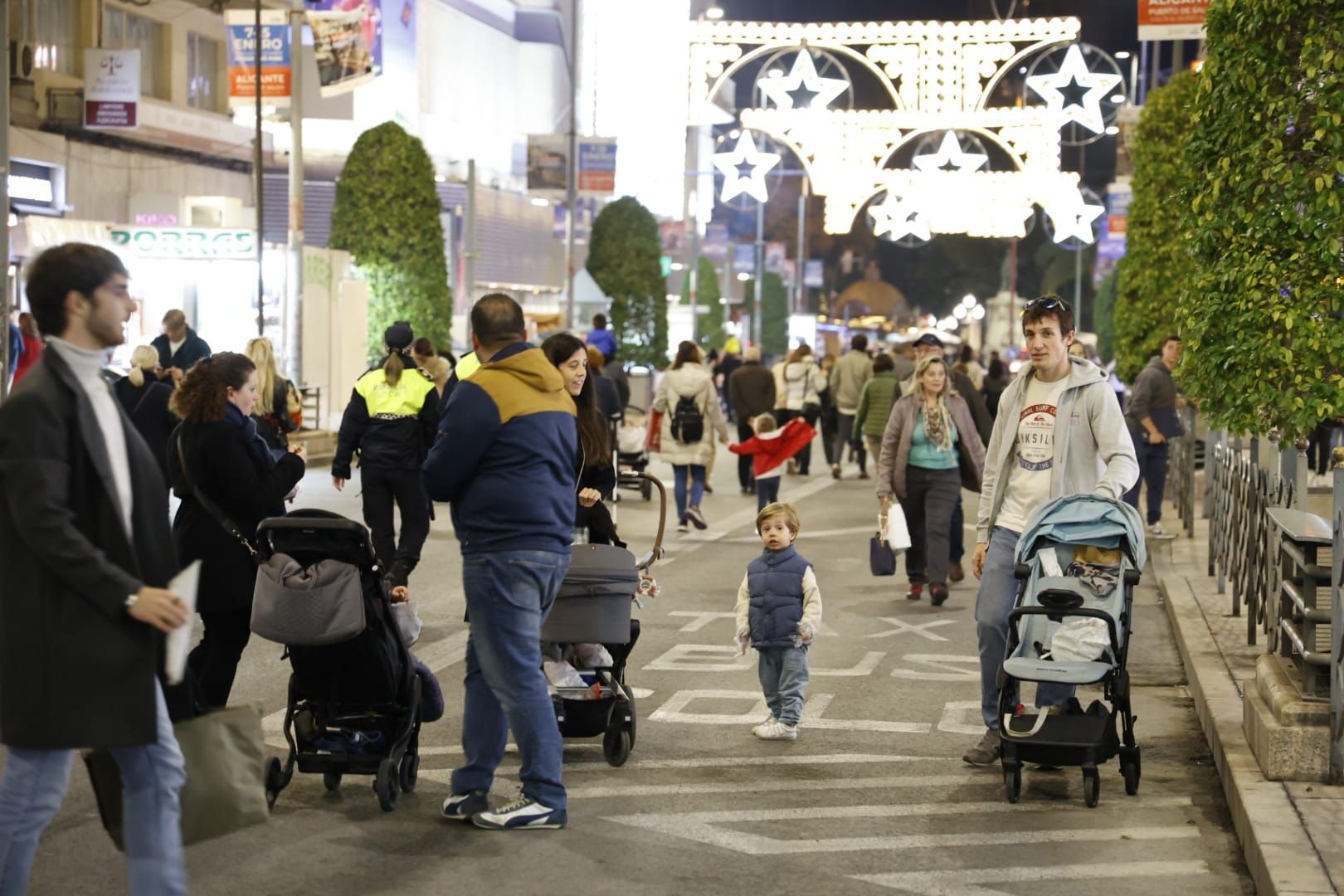 La peatonalización de la zona centro de Alicante vuelve por Navidad