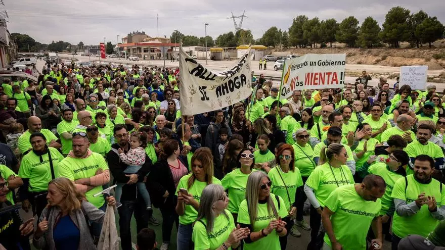 Vídeo | La plataforma Estamos hasta los Huerva clama por soluciones a las inundaciones