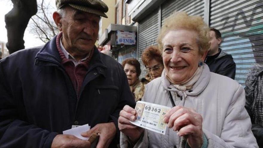 Los mayores de 60 años son los que más gastan por internet en el sorteo de El Niño