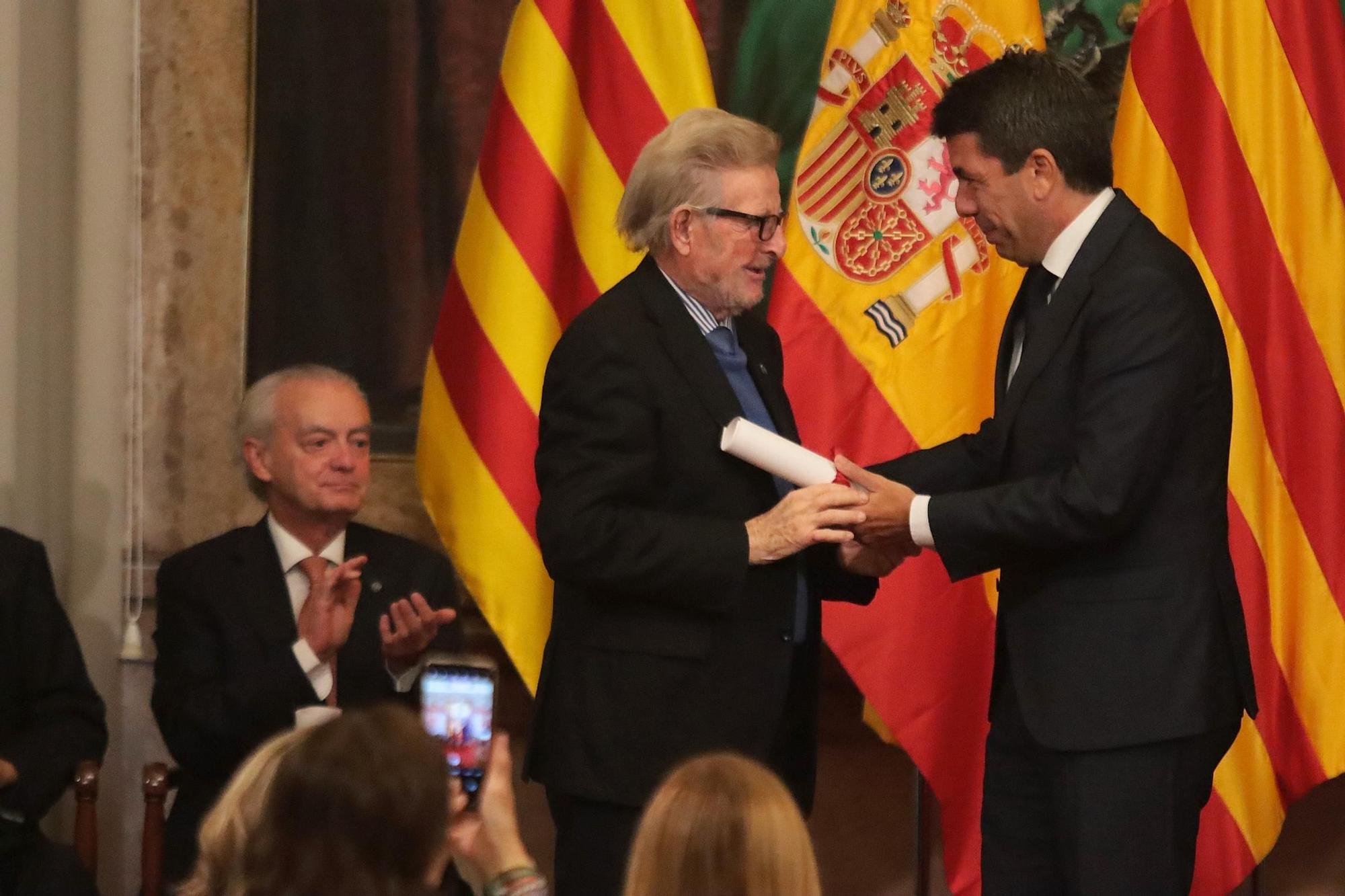 Galería de imágenes: El Consell celebra el Día de la Constitución en la Diputación de Castellón