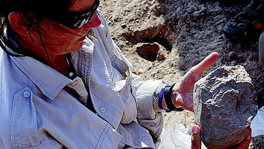 Hallan piedras talladas de hace 3,3 millones de años