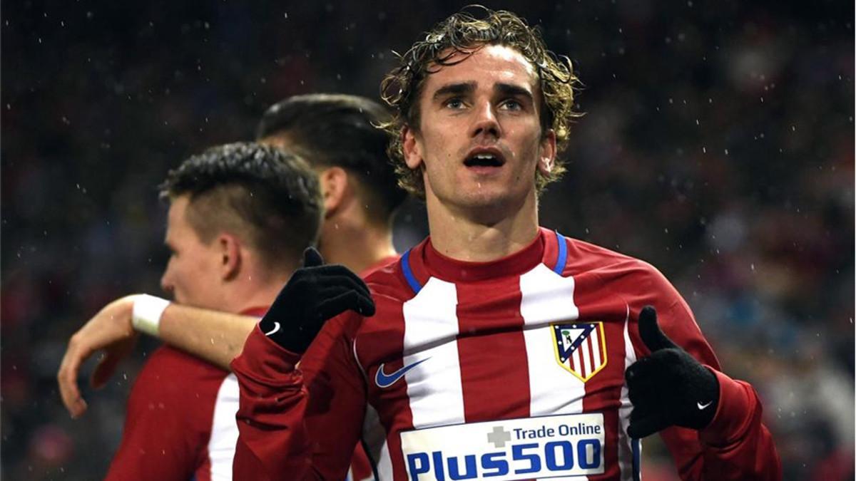 Griezmann anuncia que seguirá en el Atlético