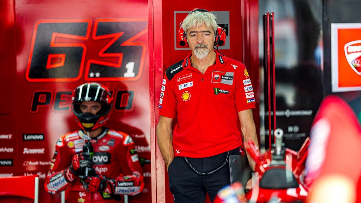 Gigi Dall'Igna, en el box de Bagnaia