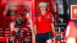 Gigi DallIgna, en el box de Bagnaia