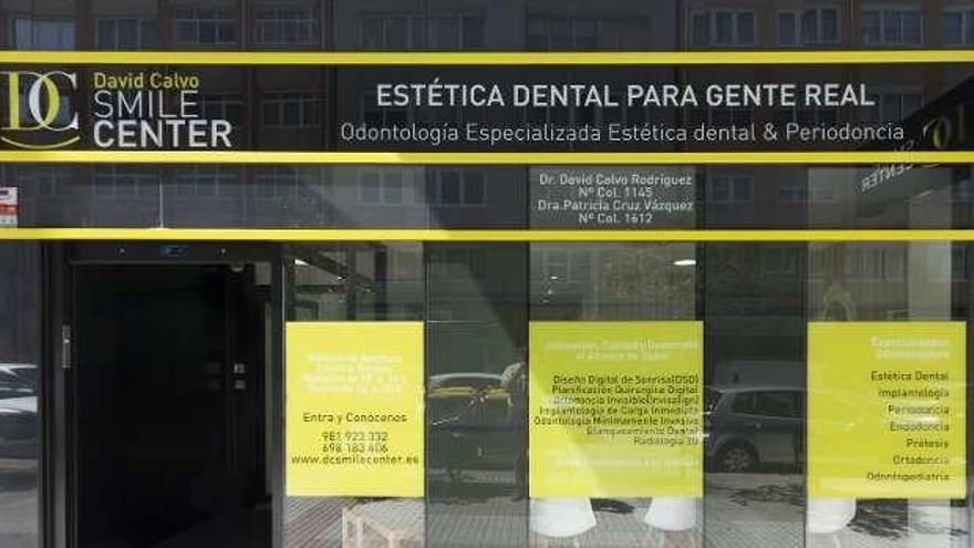 Smile Center, una clínica de confianza y para todos - La Opinión de A Coruña