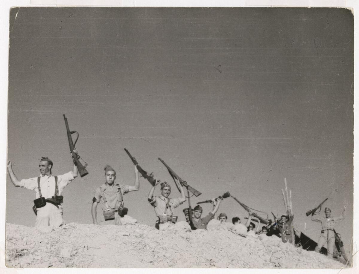 El miliciano de Capa y Taro cumple 90 años