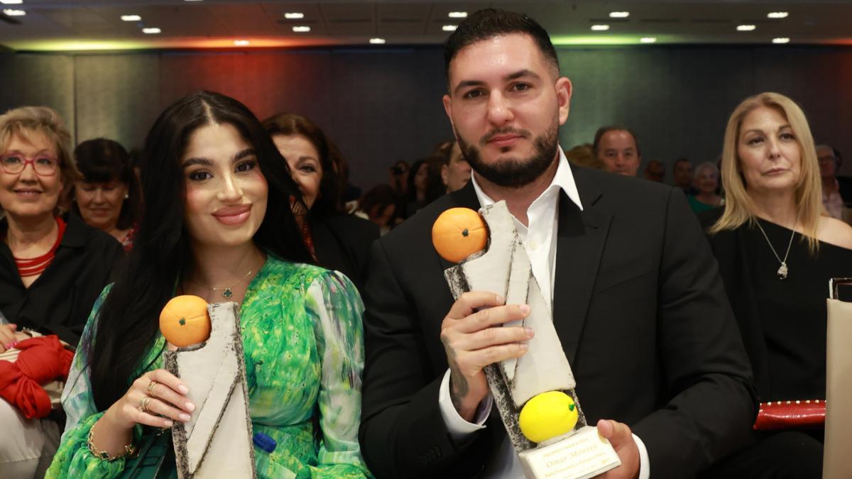 Omar Montes y su pareja Lola Romero en los Premios Naranja y Limon