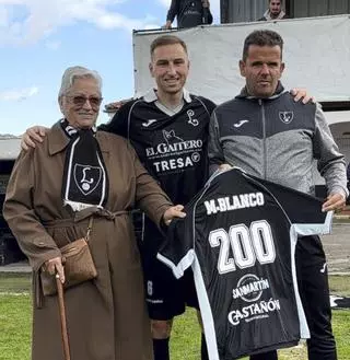 Marcos Blanco se pone a 200 con el Lealtad: la historia del avilesino y su especial vínculo con Clemente