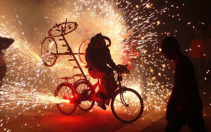 1. Preis: Da sprüht die Leidenschaft - unser Siegermotiv entstand bei den Fiestas de Sant Roc in Porreres.