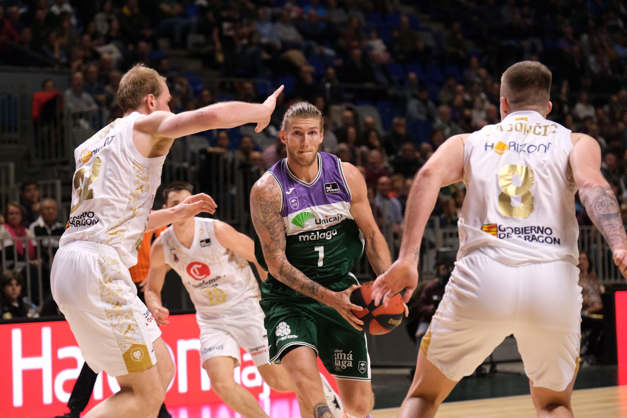 El Unicaja - Casademont Zaragoza de la Liga Endesa, en imágenes