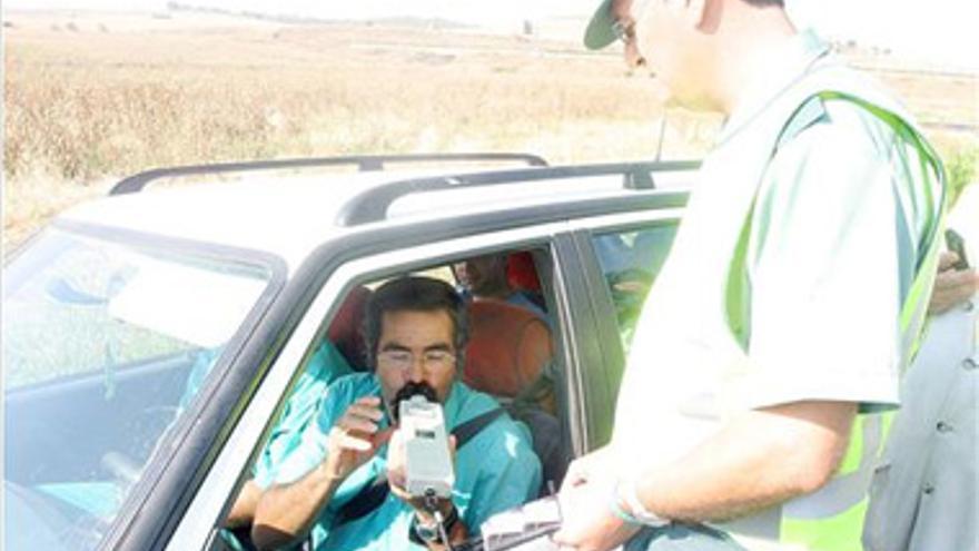 Detenidas siete personas por conducir bajos los efectos del alcohol en la provincia de Badajoz