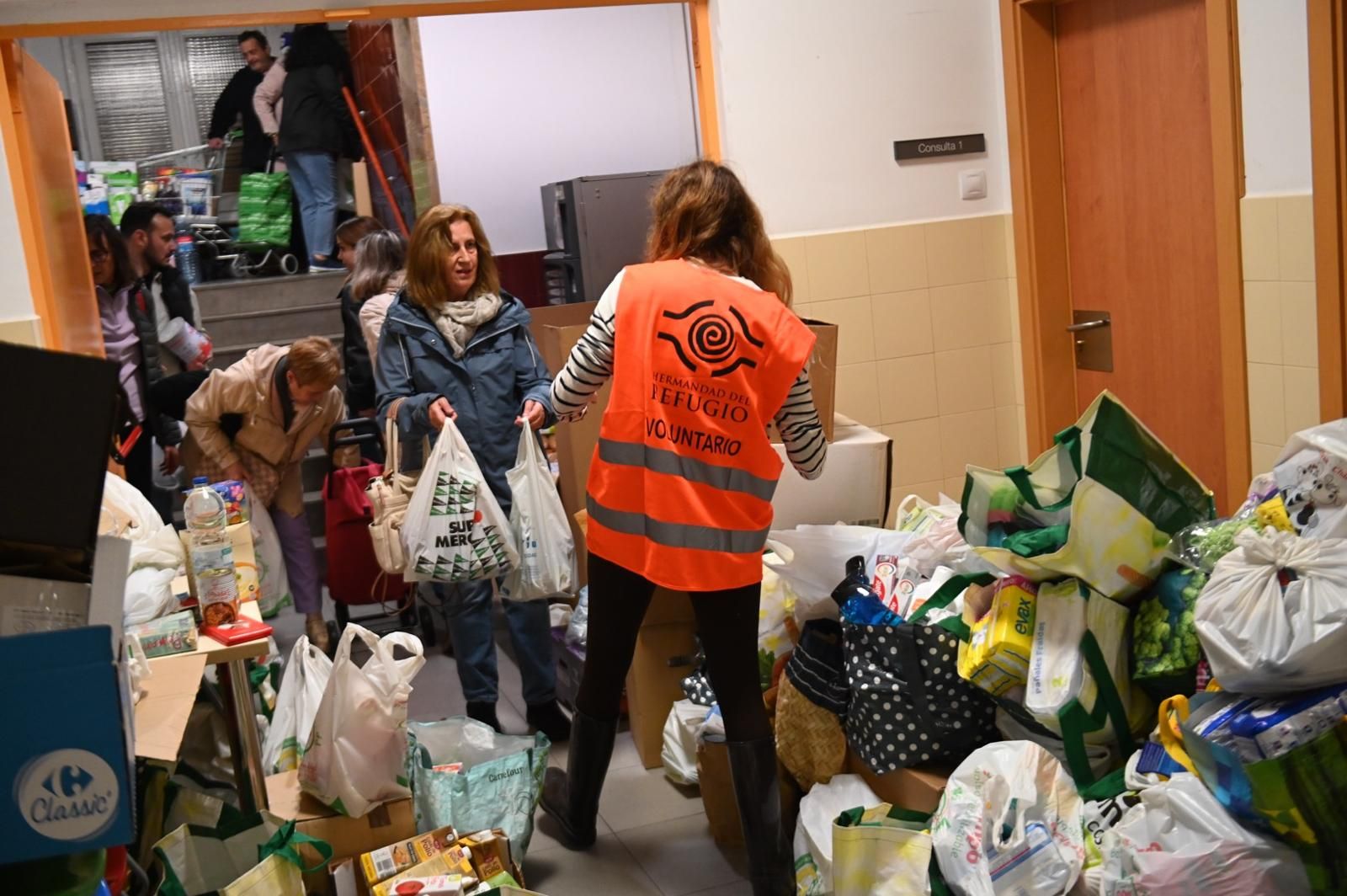 En imágenes | Campaña del Banco de Alimentos para ayudar a Valencia
