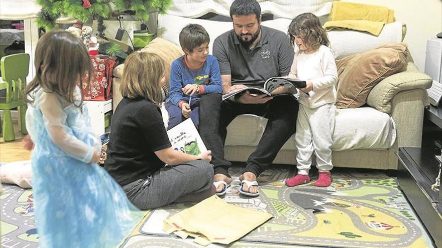 Las familias destinan el doble de tiempo a los hijos que en 1965