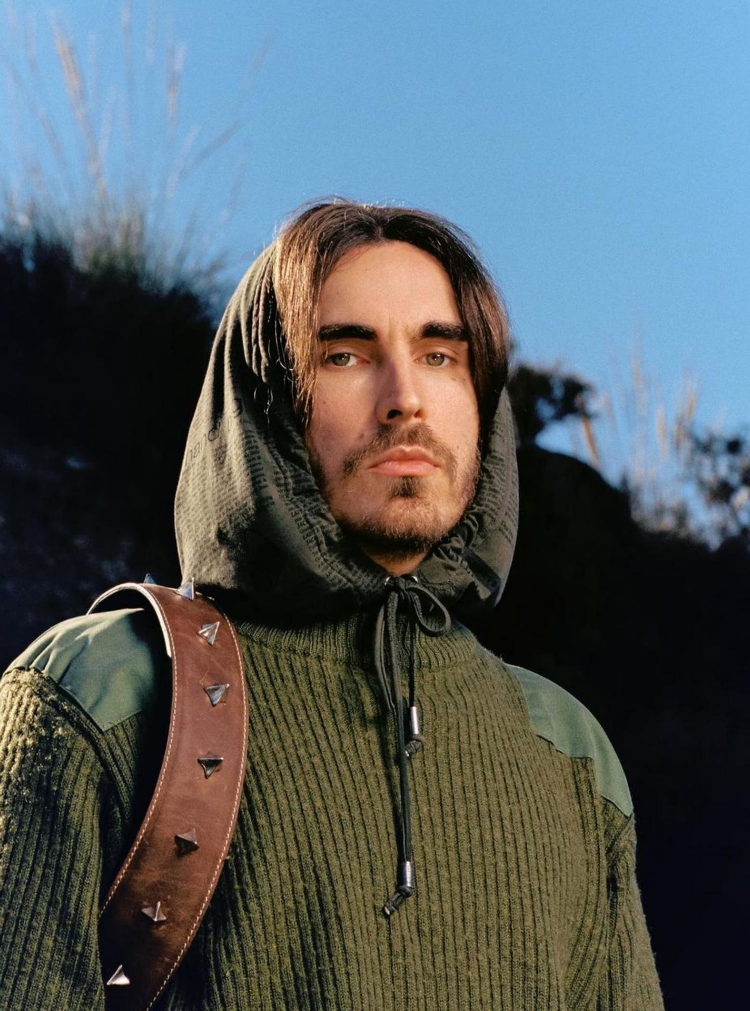El artista coruñés Carlos Ares.
