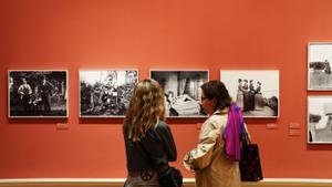 PhotoEspaña presenta la exposición Alice Austen en el Museo del Romanticismo dedicada a una de las primeras fotógrafas de Estados Unidos, con un trabajo que rompió las limitaciones de la sociedad victoriana. EFE/ Borja Sánchez-trillo