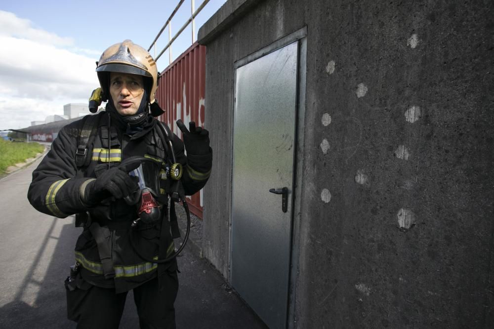 El túnel de San Pedro, en Anes, acoge pruebas de extinción de incendios