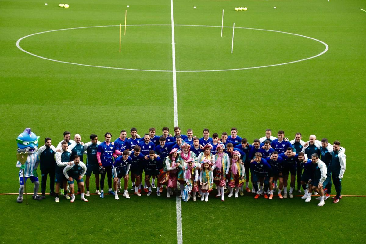 Entrenamiento a puerta abierta al que han asistido 9.000 aficionados