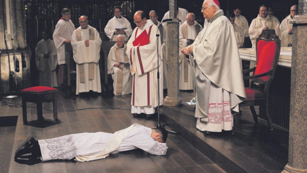 Ordenació sacerdotal a Girona, en una imatge d’arxiu.  | MARC MARTÍ