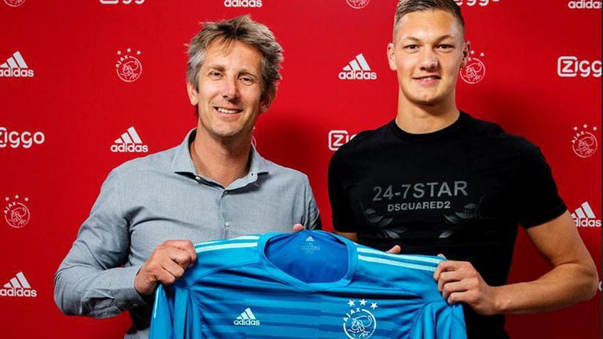 El curioso &#039;castigo&#039; del Ajax a su nuevo fichaje