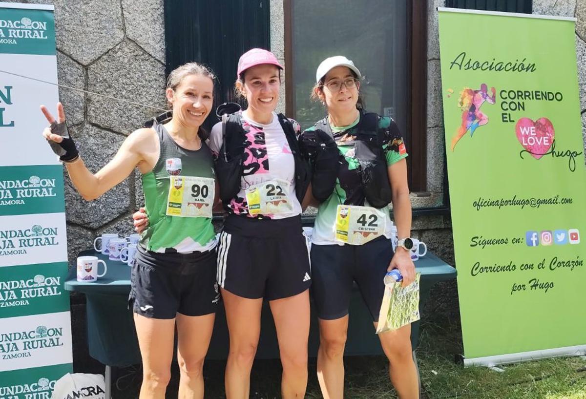 El trío ganador de la  categoría reina de 19 kilómetros. | CEDIDA