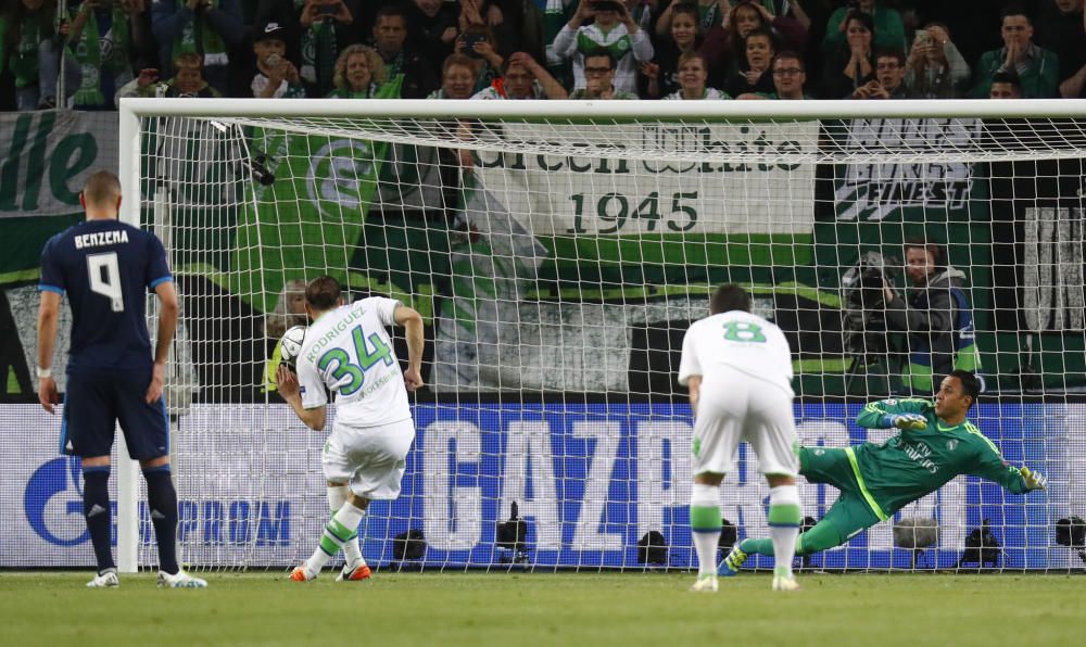 Las mejores imágenes del partido de ida de cuartos de final de la Champions entre el Wolfsburgo y el Real Madrid.