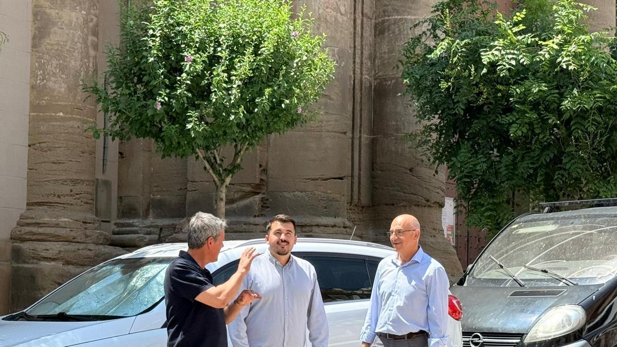 Sariñena da un nuevo impulso a la recuperación del casco antiguo con la remodelación de la plaza de la iglesia