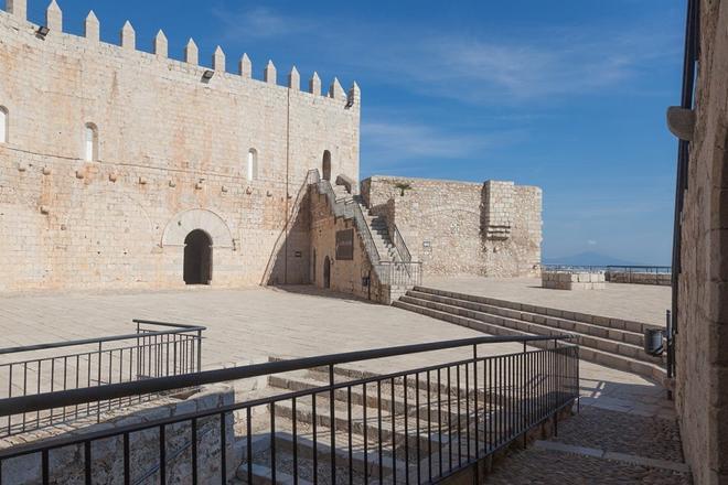 Patio de Armas, Castillo de Peñíscola