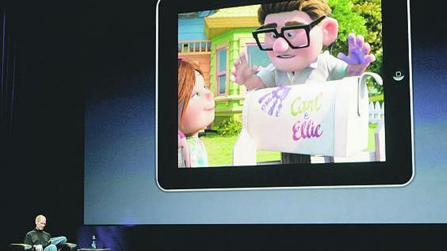 Steve Jobs, en la presentación del iPad ante una escena de «Up».