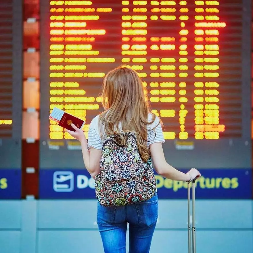 Adiós al sello en el pasaporte: así será ahora entrar y salir del espacio Schengen