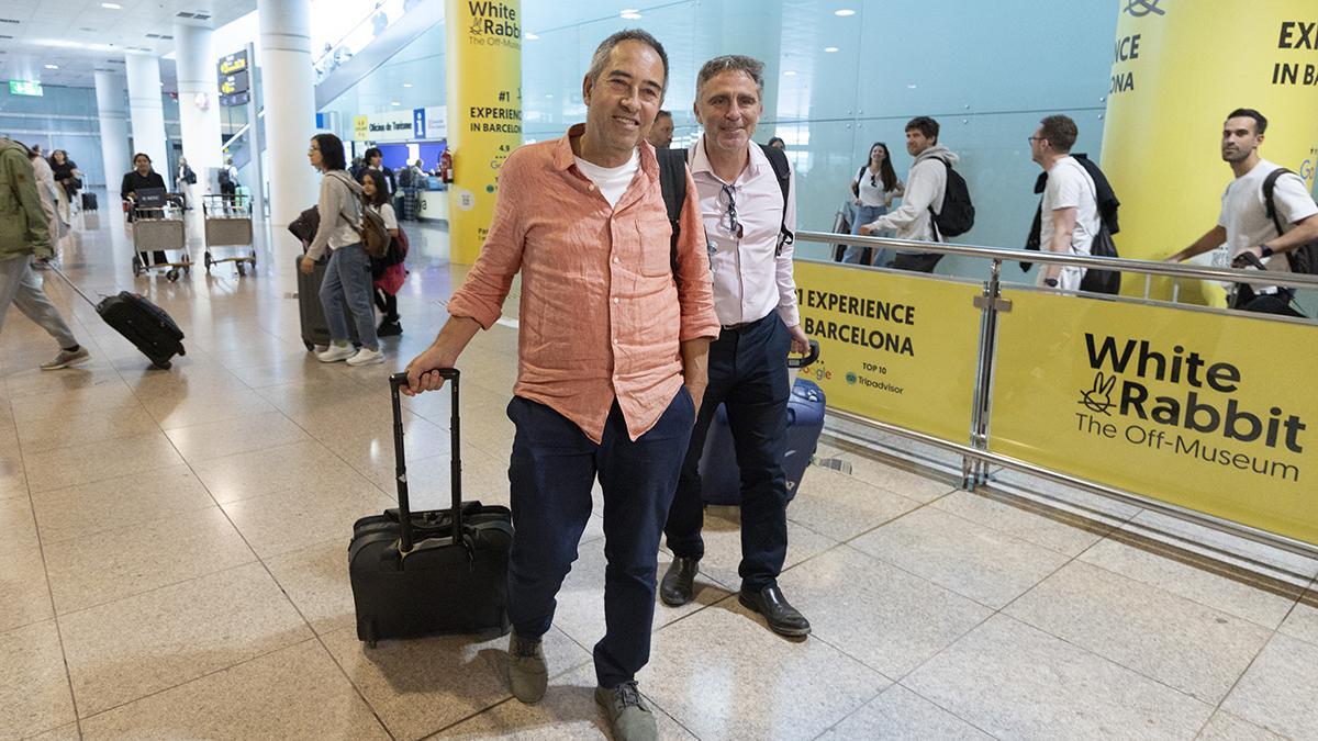 Llegan a Barcelona dos de los nueve empresarios españoles atrapados en Trípoli. Se trata de Roberto Barros y David Balbás.