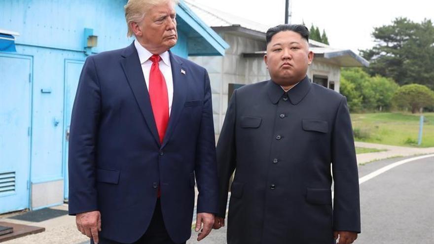 Trump celebra un histórico encuentro con Kim en la frontera intercoreana