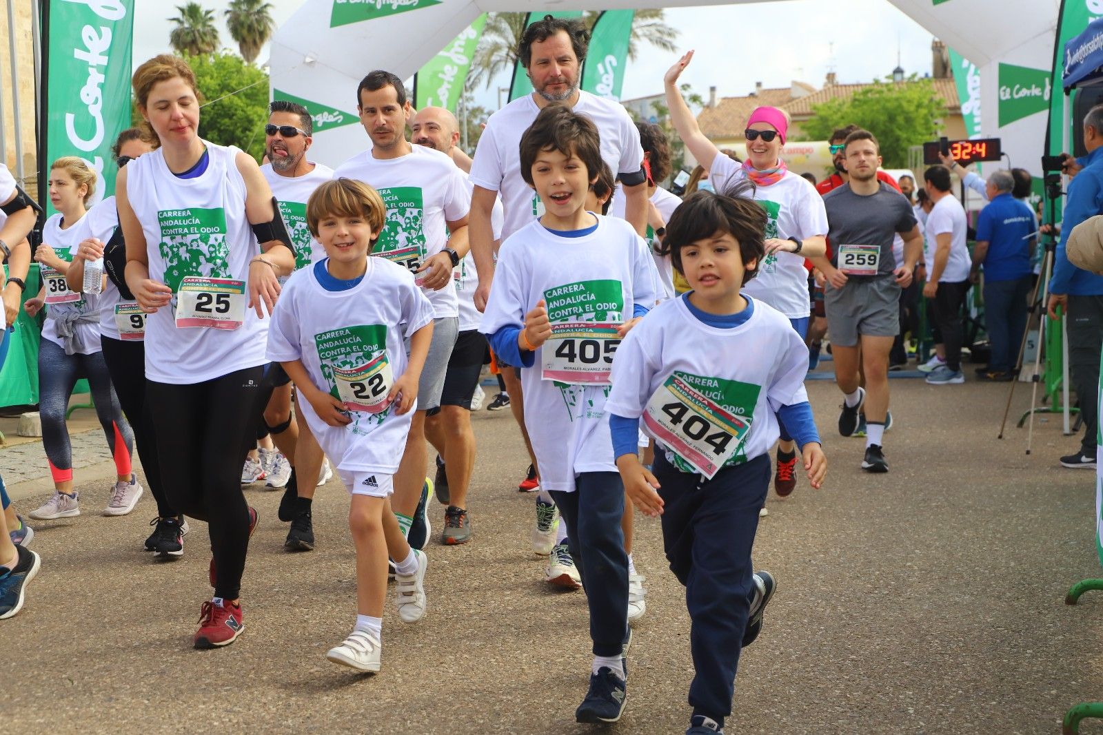 Las imágenes de la 1ª Carrera de Andalucía Contra el Odio