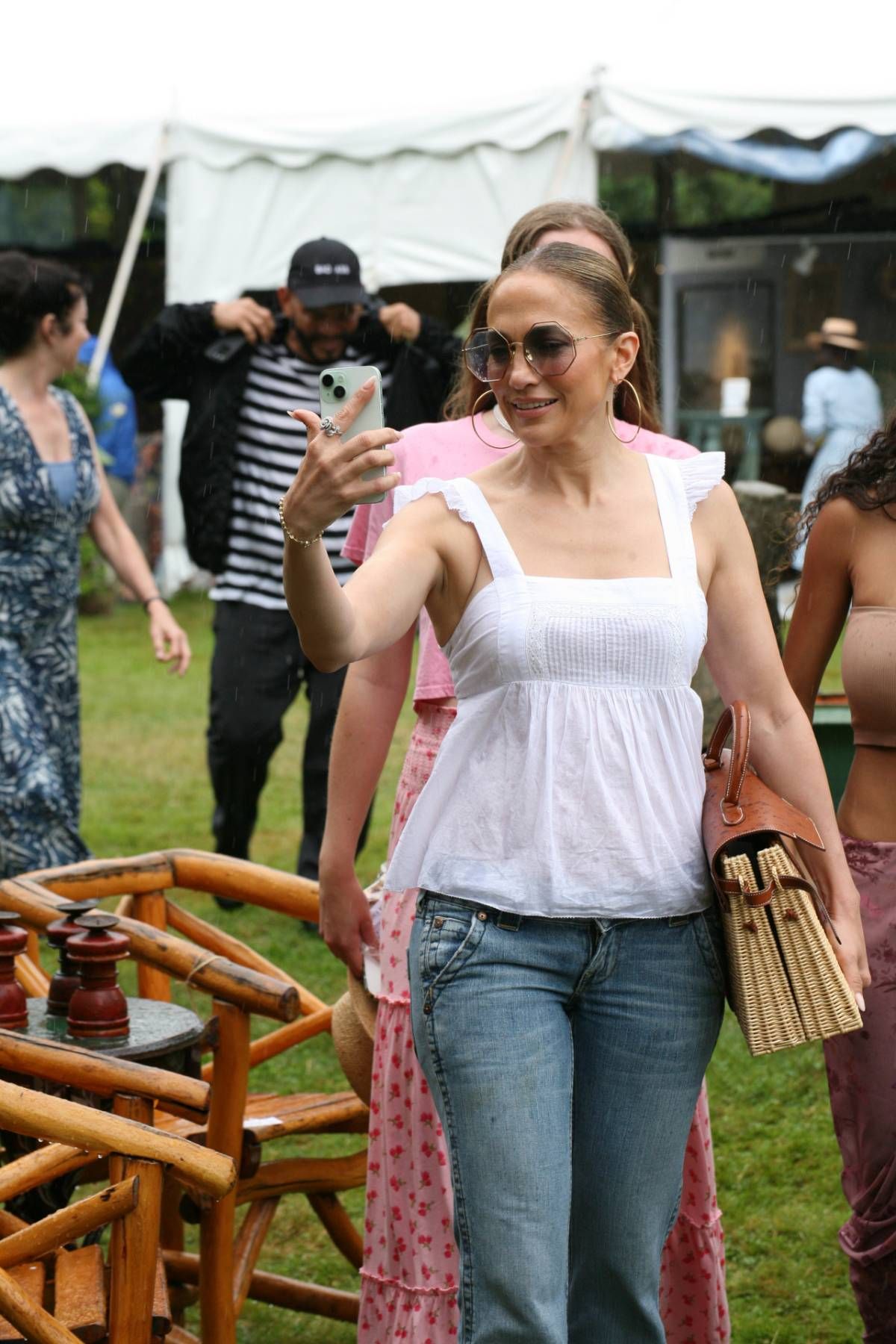 Jennifer Lopez disfruta del verano en los Hamptons