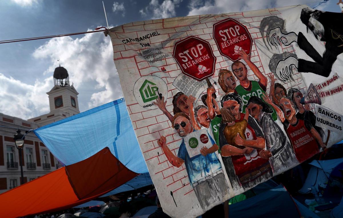 Acampada en la Puerta del Sol en protesta por la situación de la vivienda en España.