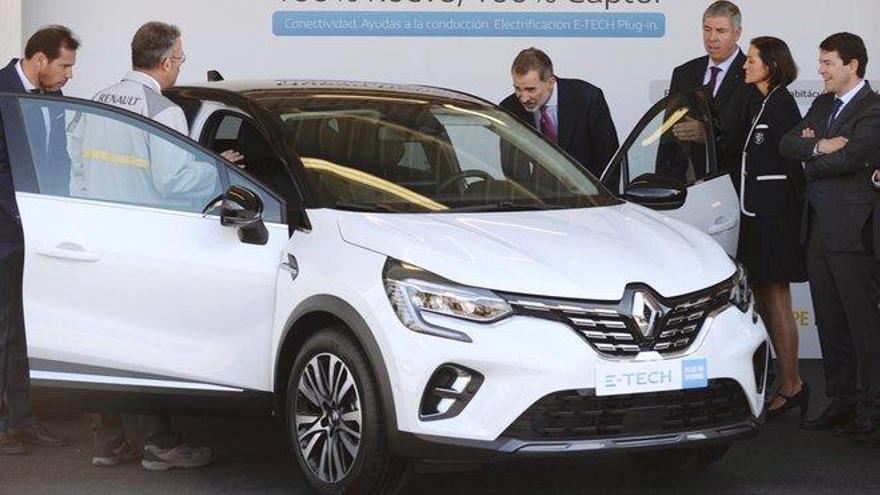 El Rey preside la puesta en marcha de la producción del Renault Captur en Valladolid