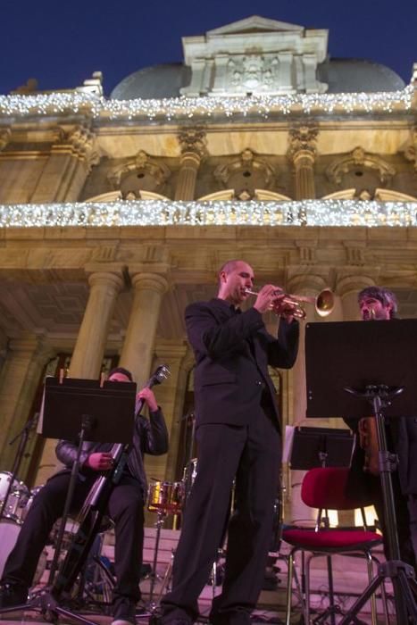 Encendido de luces de Navidad e inauguración del Belén en Cartagena