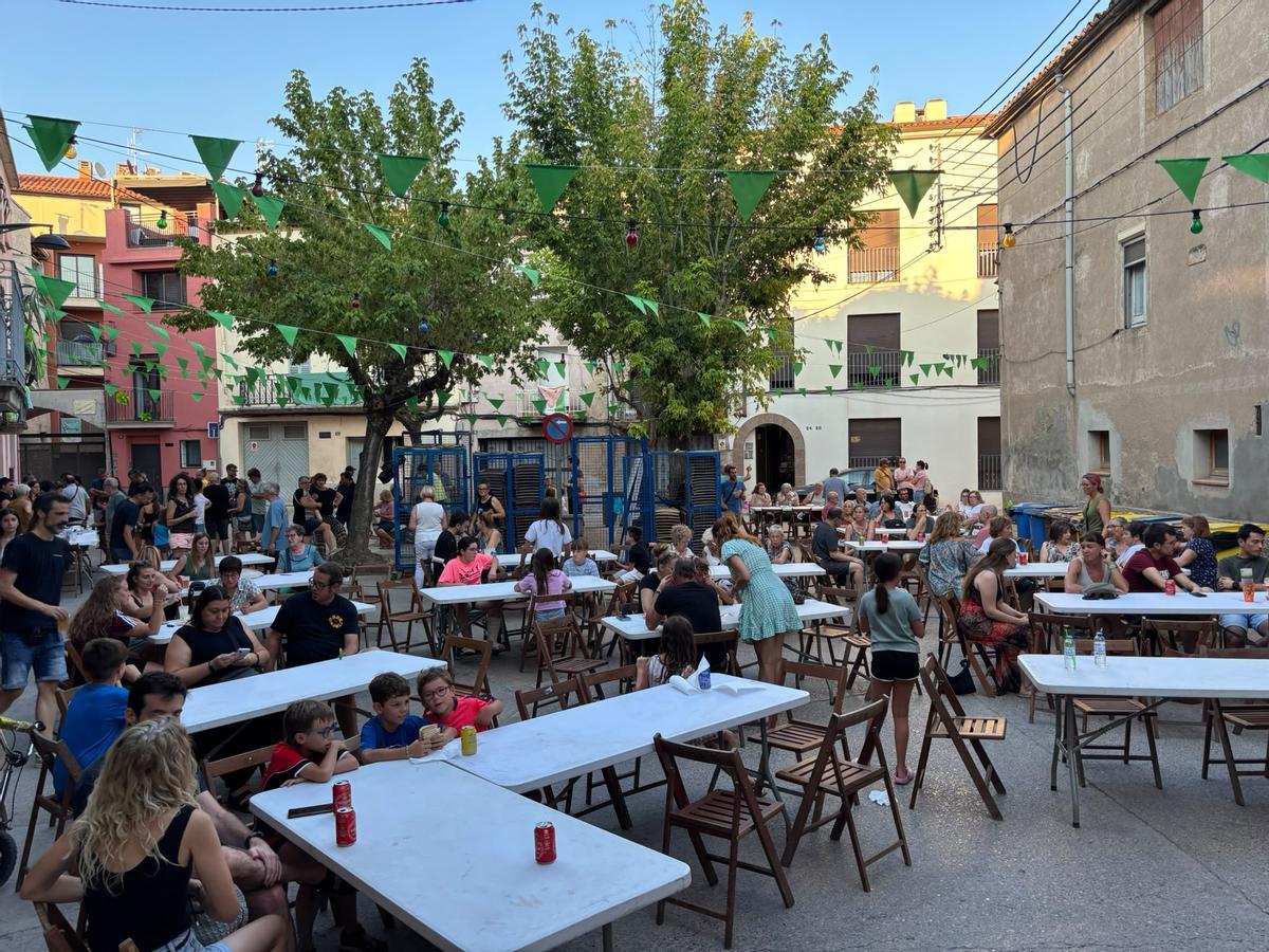Instants previs a l'inici del 'bikibingo'