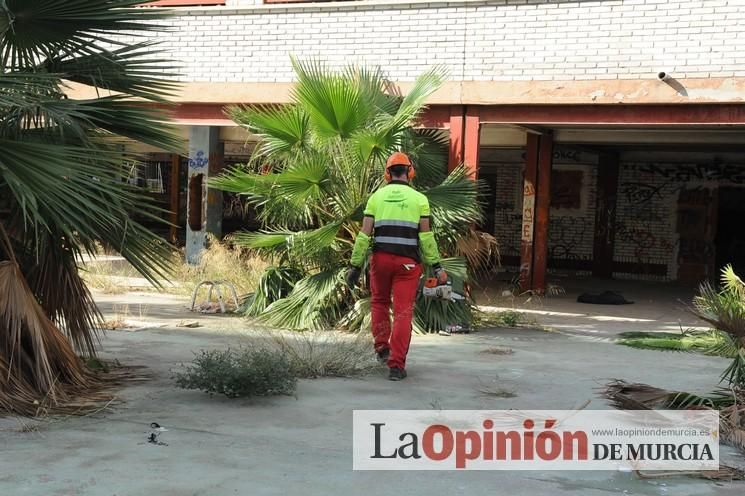 Desalojo y limpieza de la guardería de La Fama