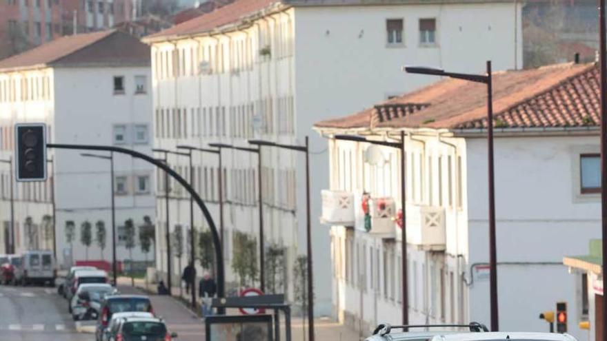 Edificios en el poblado de Roces.