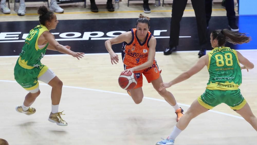 Valencia Basket Femenino - Alter Enersun Al-Qázeres