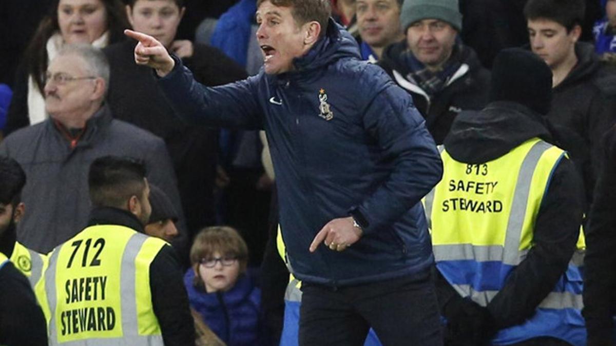 Parkinson, técnico del Bradford, en Stamford Bridge